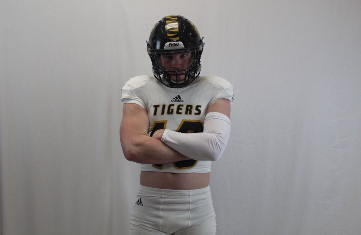 Excited to announce that I will be continuing my academic and athletic career at Fort Hays State University. I would like to thank everyone who has helped make this possible. #DefendTheFort 
<a href="/FHSUFootball/">FHSU Football</a> <a href="/HCFHSUFB/">Coach Brown 🐯🏈</a> <a href="/RedDemonFB/">DCHS</a>