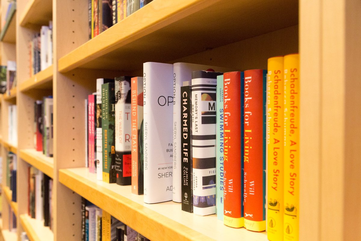 VisitBerkeley's tweet image. Today is a bookstore kind of day! Find a book at one of these four bookstores in Berkeley!
@moesbooks 
@BooksIncStores 
@PegasusBks 
@MrsDsBooks 
✌️ VisitBerkeley.com
#berkeley #visitberkeley #berkeleyca #visitcalifornia