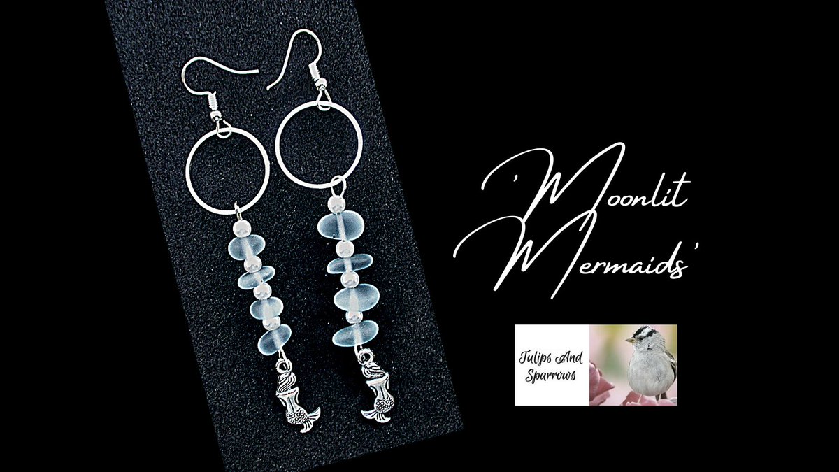 #beachearrings #mermaidjewelry #mermaidearrings #seaglassjewelry #beachglassjewelry #beachglassearrings #bluejewelry #pearlearrings #junebirthstone #silverearrings #circleearrings #giftforher #giftsforher