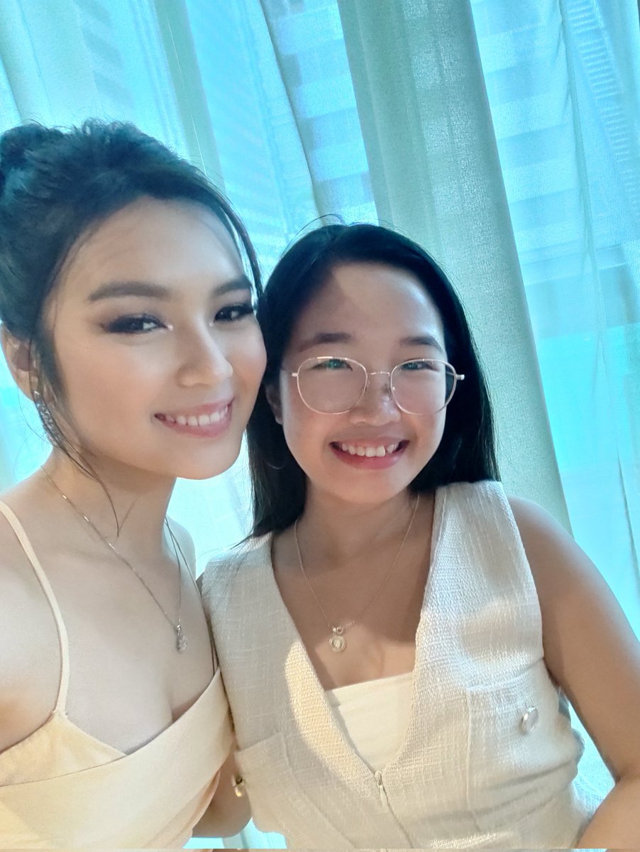 itsmekristellej's tweet photo. I'm with the person which is my only reason why I flew to Manila from Cebu 🥹☺️ Wanted to greet her a Happy Birthday personally and I made it ♥️ Thanks for the invite 🥲

#FrancineDiaz @francinecarreld https://t.co/Rx9y8AcpCz
