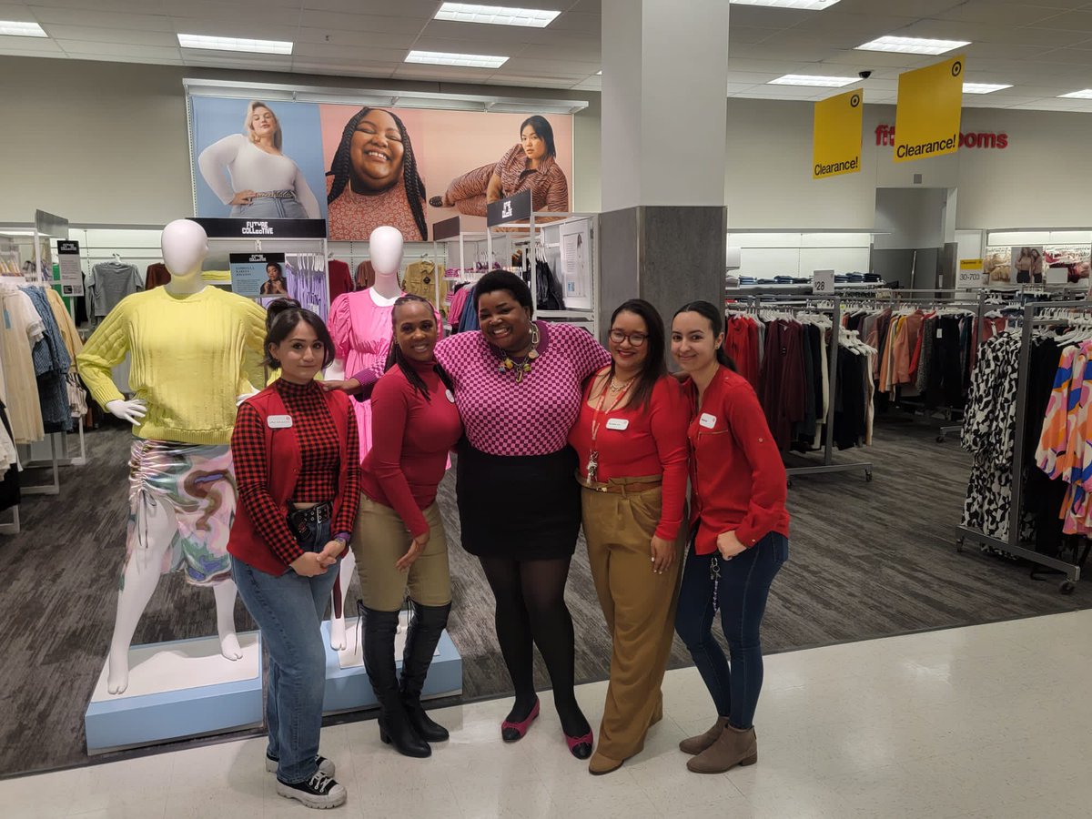 MelodyPellot's tweet photo. Team had an amazing time hosting Gabriella Karefa-Johnson today as she saw her collaboration with Target, #FutureCollective brought to life in stores for the first time! #T2850 #WorkSomewhereYouLove 🎯 @MikeCasolino @StevenRosini https://t.co/97BknAClGB