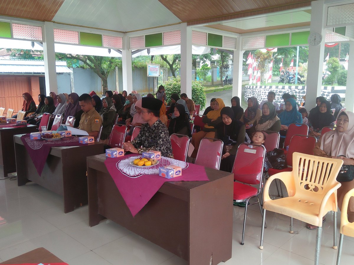 Camat warungpring mmbuka rapat MAD di pendopo kec, dlm rangka Musyawarah Antar Desa,BKAD-UPK kec warungprong mmbrikan lap kegiatan th 2022 dan rencana kerja th 2023,,,,30-01-2023