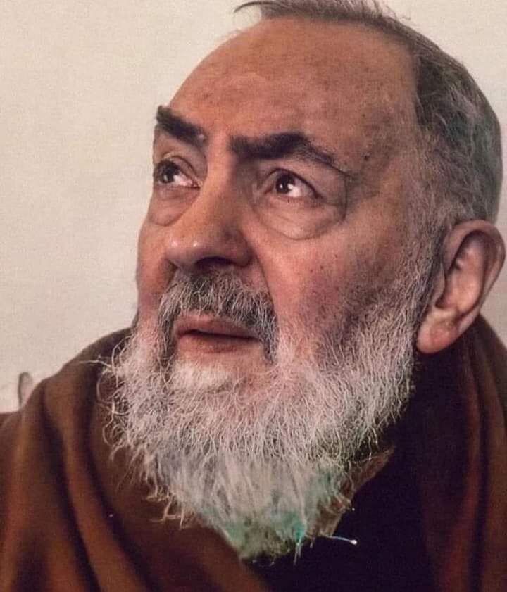 P. Pío muéstrame cómo amar al Señor con todo mi corazón.
