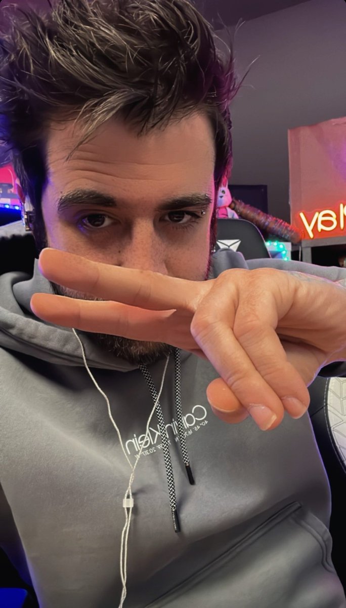 AURON STREAMER DEL AÑO 🤍 ESTE AÑO Y SIEMPRE 🤍
