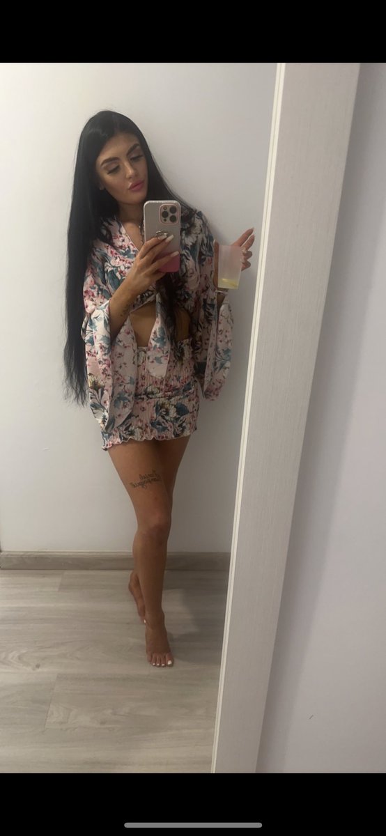 pixieDxxx's tweet photo. Feeling so naughty tonight might get drunk and  play with myself who wants to watch 
🤭🤭 https://t.co/zYuuT33uhr https://t.co/BRjN1t0DcX