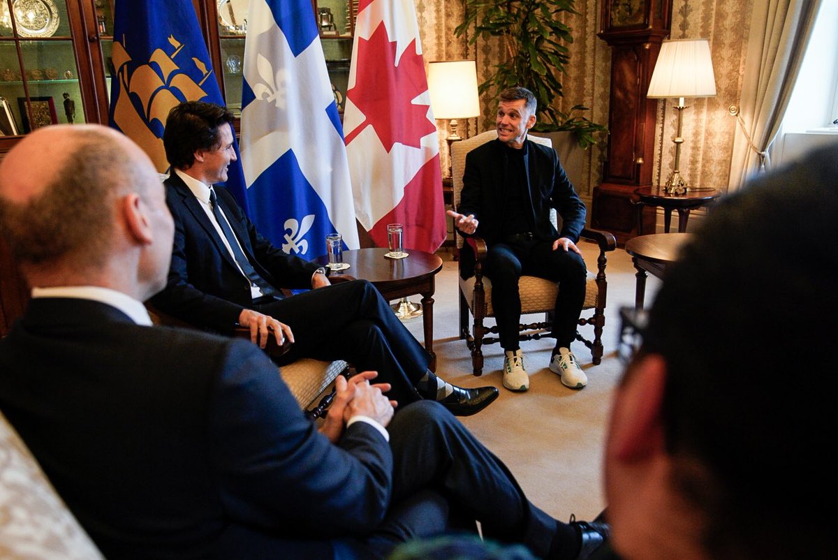Justin Trudeau tweet media