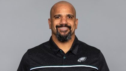 CoachWhit_UW's tweet photo. Congrats to Air Force Academy Alum @CoachSings and the @Eagles on making it to the Super Bowl!!!#BoltBrotherhood ⚡️💍🏆⚡️ #AirForce2TheLeague https://t.co/siUKay6pkl