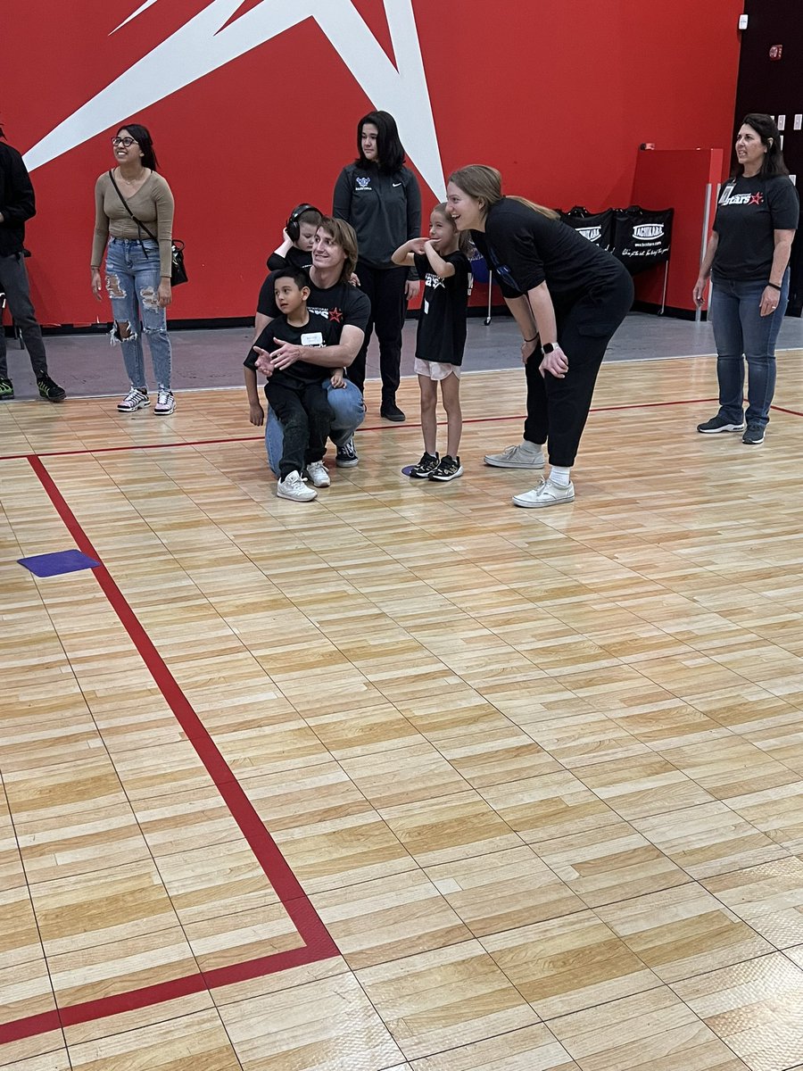 OC Girls Basketball tweet media