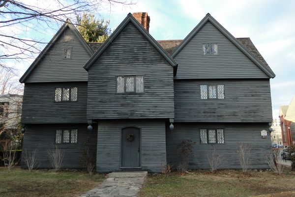 VisitNorthOfBos's tweet photo. 452 Cool and Unusual Things to Do in Massachusetts | Atlas Obscura https://t.co/gC7KdQn1A6 #NorthOfBoston #VisitMA #NewEngland #VisitNorthOfBoston https://t.co/0NzuX83WaH