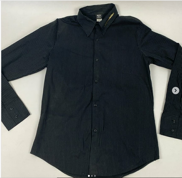 clndstnarchive's tweet photo. kicking things off strong again, the pinstripe button down with gold details, honestly i think this was made specifically for gabe saporta (don't quote me.) https://t.co/vXHjdAG3Tz