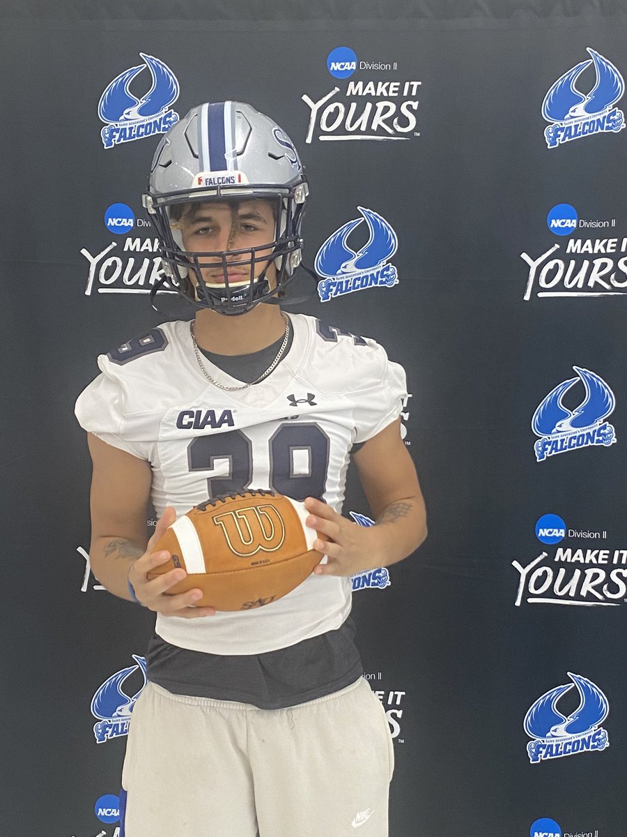 lynchcaleb1's tweet photo. After a great visit I am blessed to receive my 4th offer from St Augustine University 🙏🏽 @CoachTate3 @coach33smith @AthensDriveFB https://t.co/hmCVp1QzN3