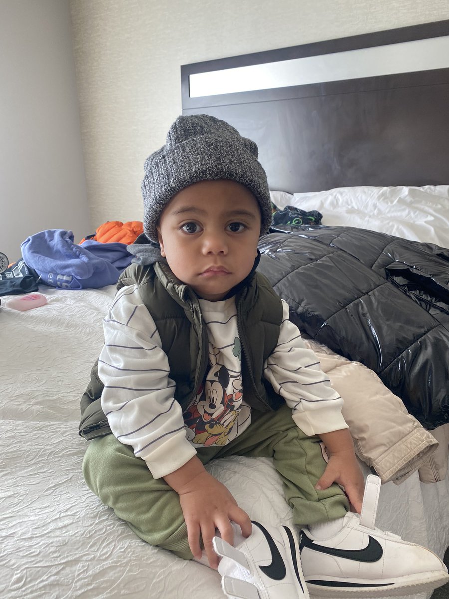 shaaaaniah's tweet photo. seattle 2023🤎😍 #SANIA$ https://t.co/bfz9njCohM