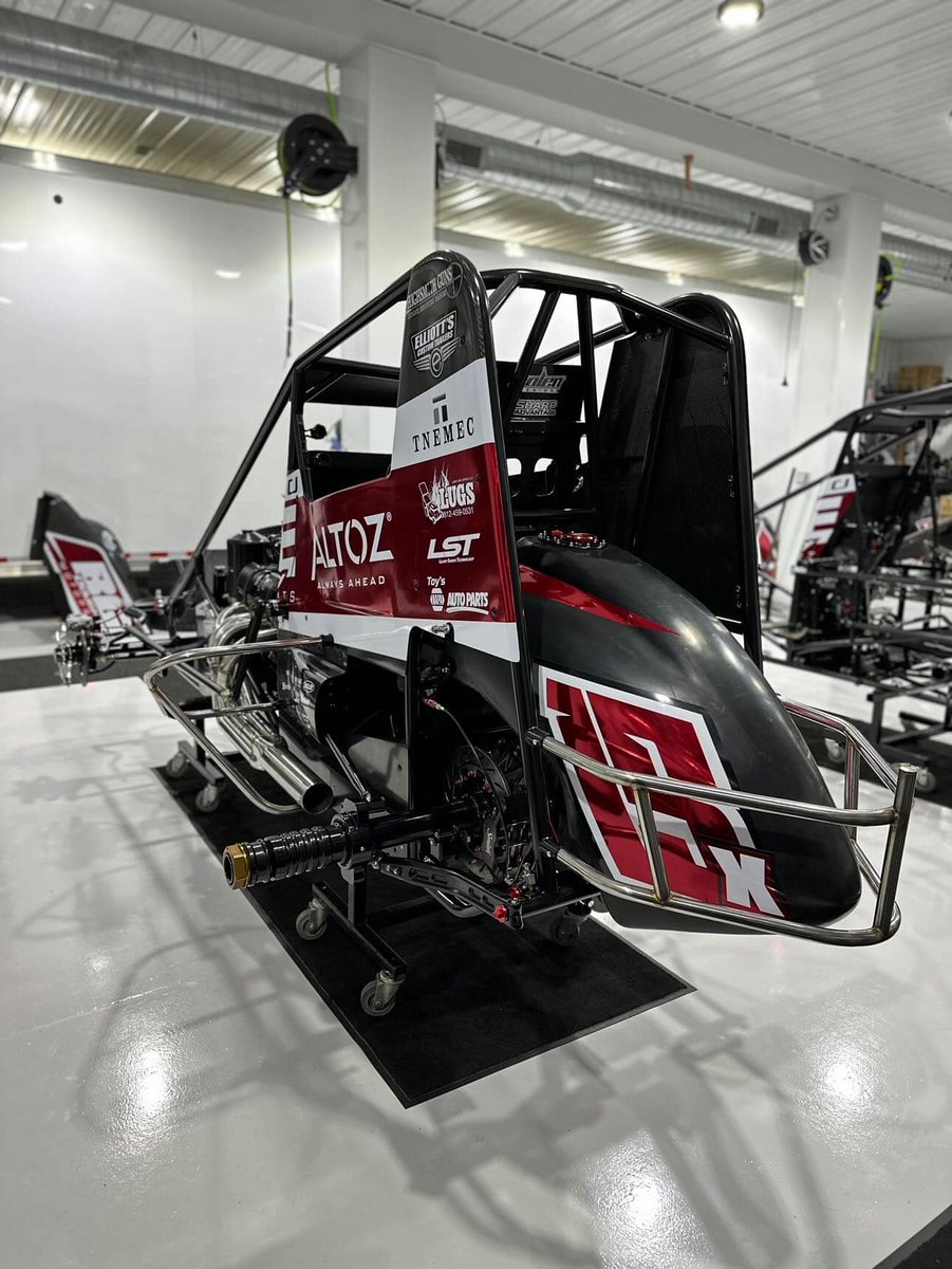 Chuck Leary Racing Sneak Peek. 🔥 @CJ_Leary_ & the BGE/Dougherty Motorsports team are ...