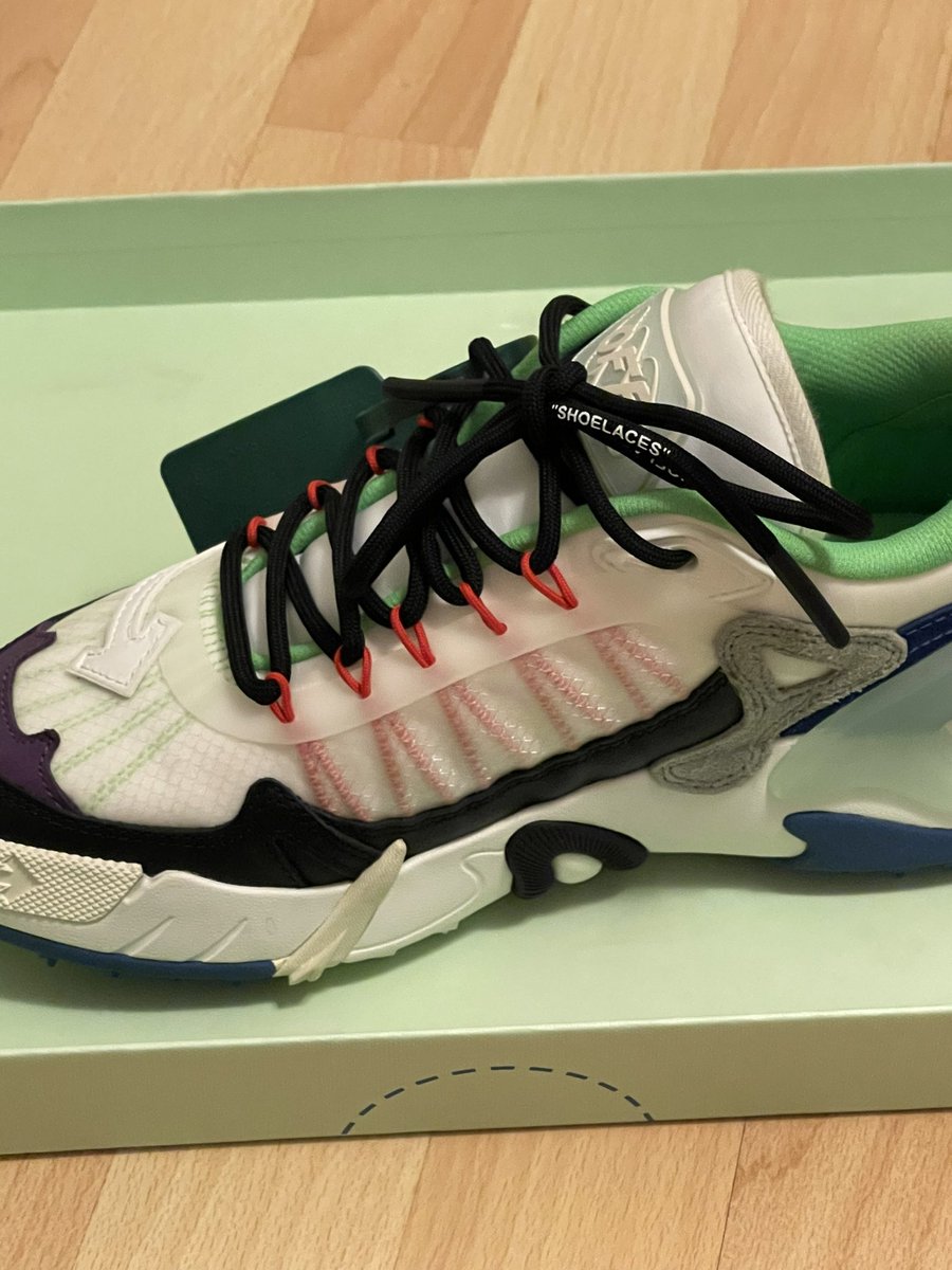 AndyLu92837580's tweet photo. Off-white shoes in 2023. https://t.co/irBlmccRg8