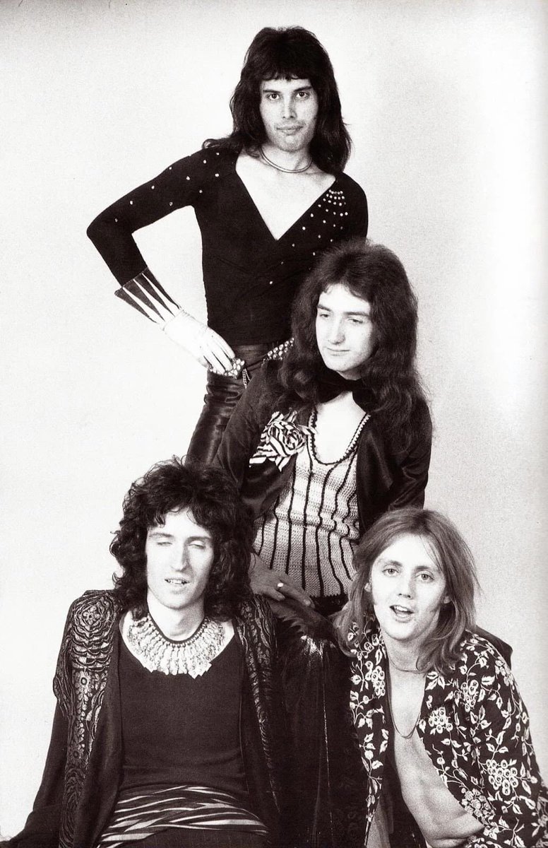 queen archive tweet media