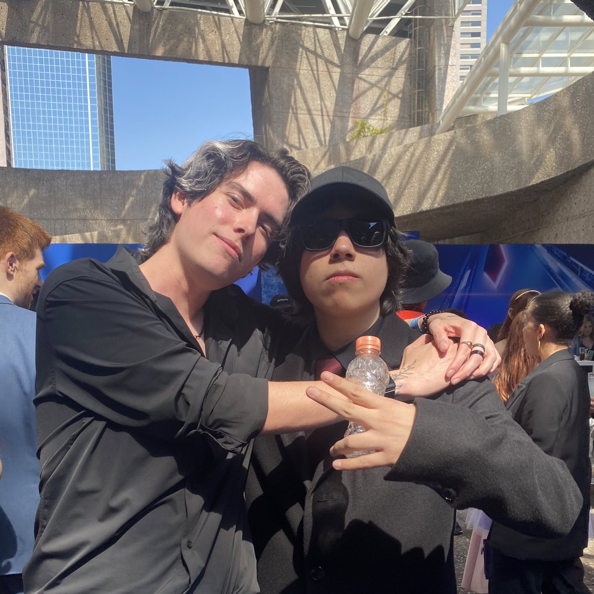 rodezel's tweet image. con pitbul me cayo bien