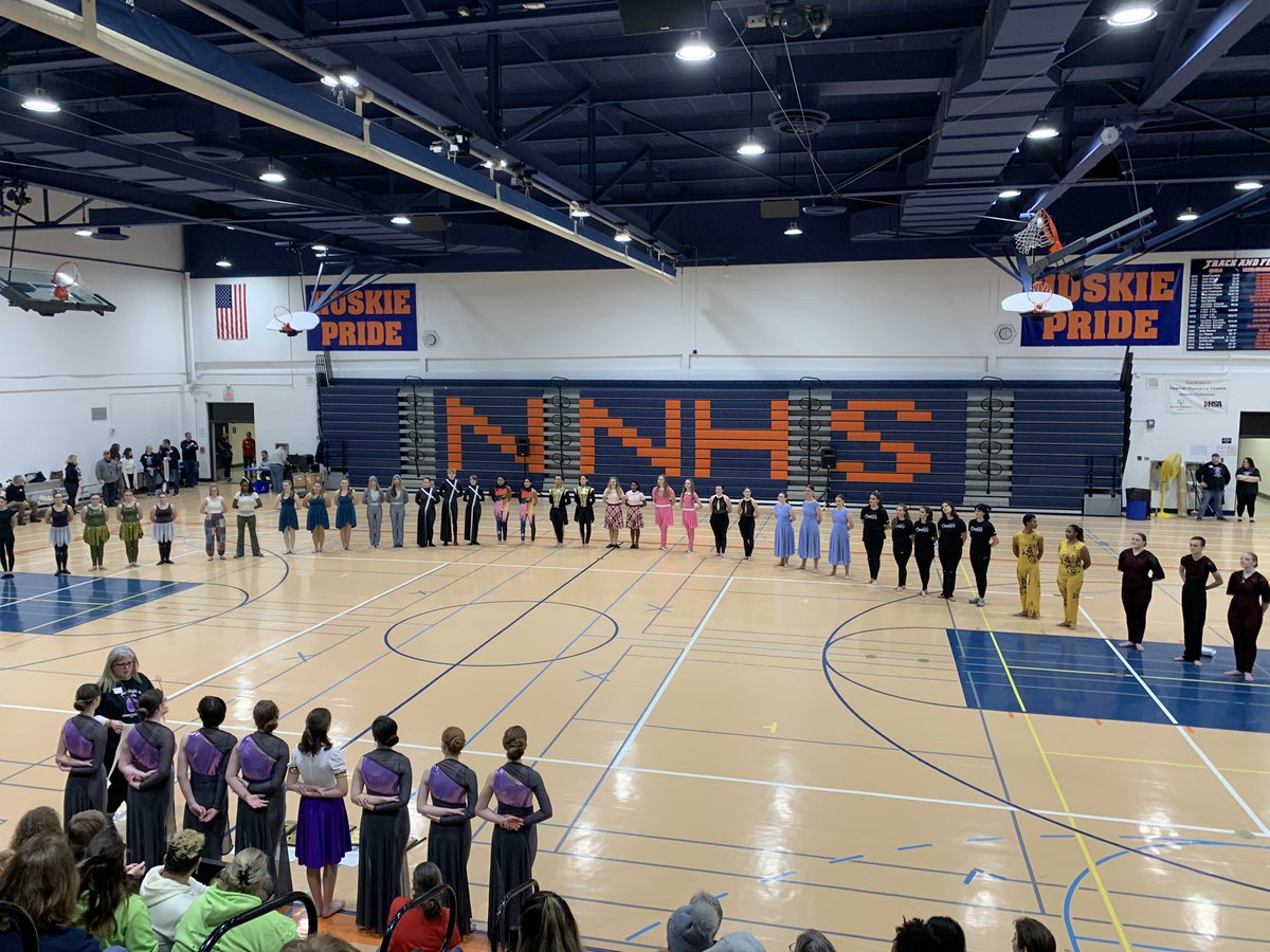 StaggColorGuard's tweet image. A few pics from our first contest of the 2023 season. The Guard finished 1st in class SAA (out of 7 teams).