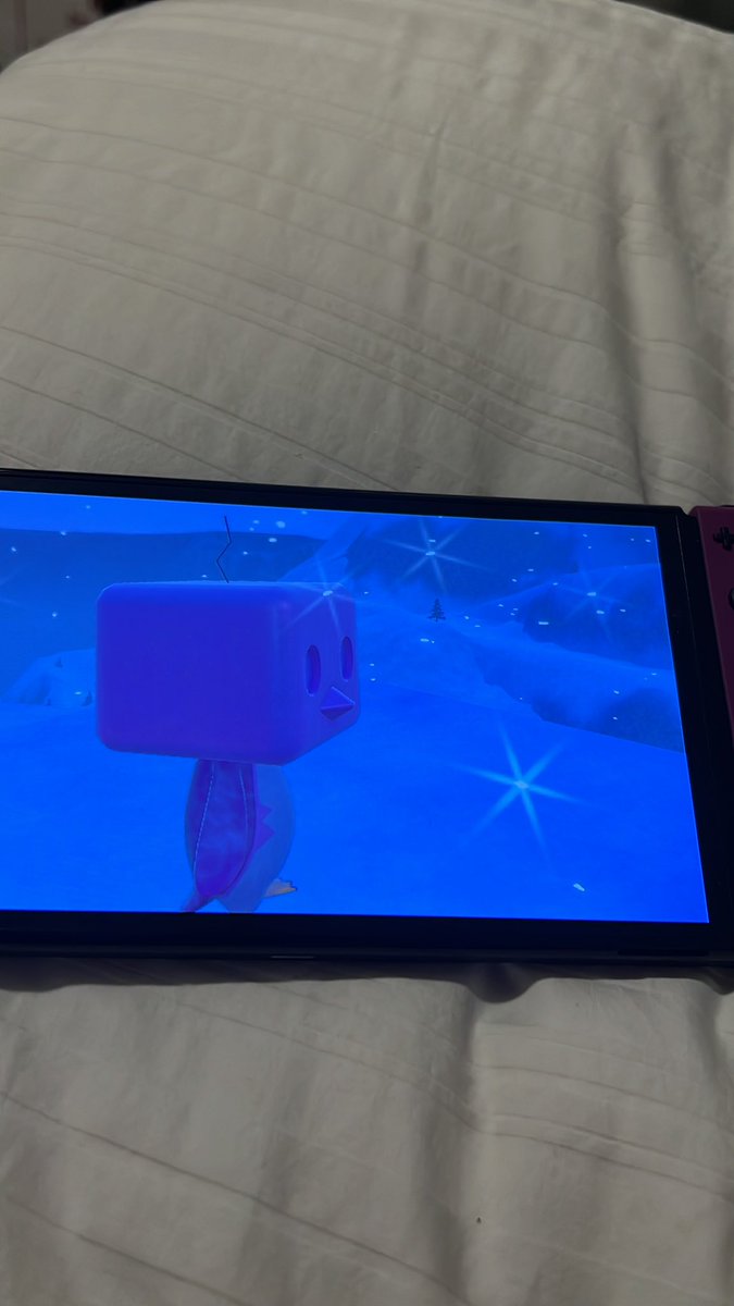 max_romanello's tweet photo. WOOO!!! Meet Hinky Pink the shiny eiscue!!
Shiny living dex: 604/1010
Shiny living dex plus: 753/1287
#ShinyPokemon #shinylivingdex #PokemonScarletViolet #PokemonViolet #Pixietricks https://t.co/WylDelrtCQ