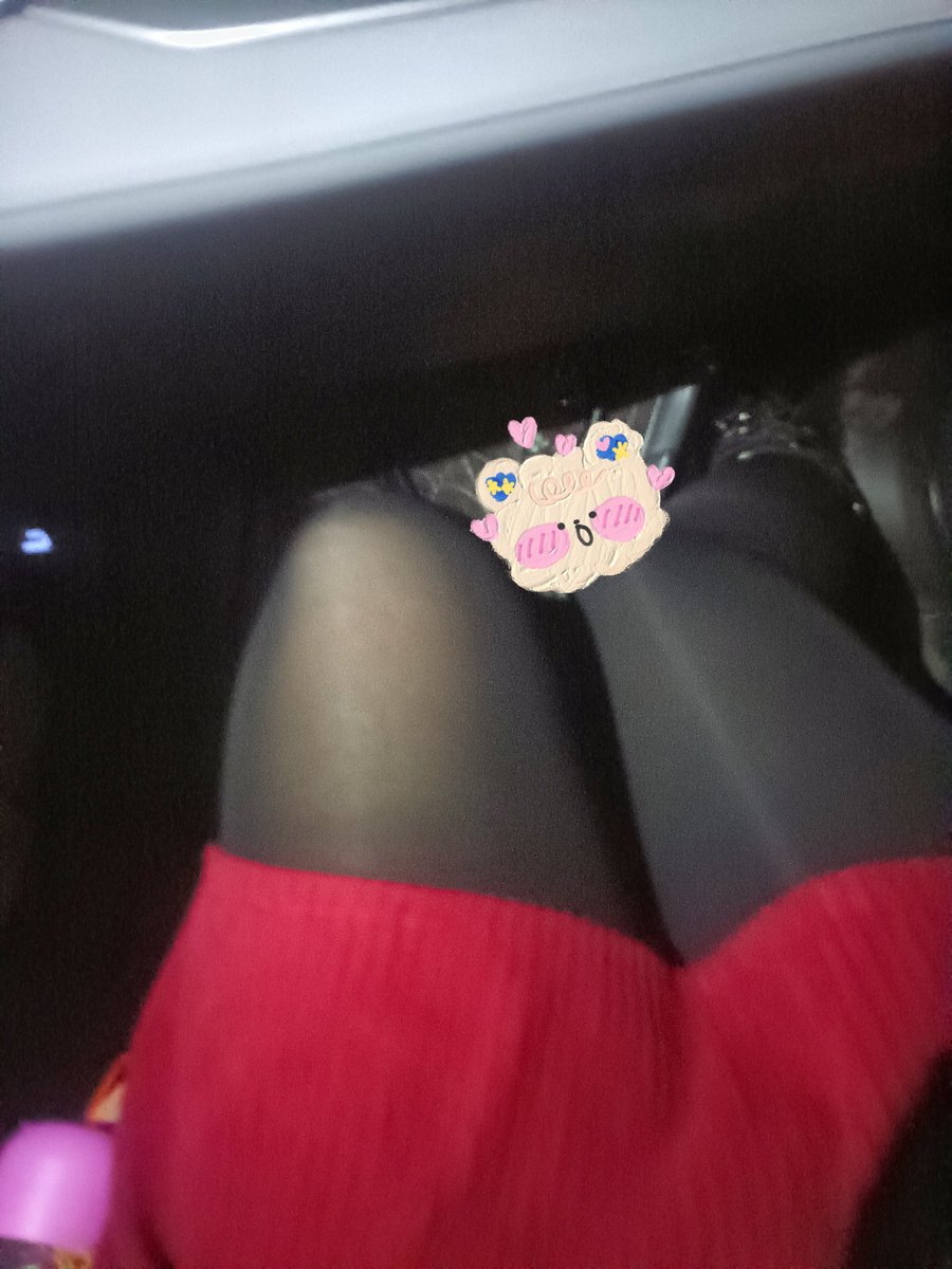chn21164920's tweet photo. 最好你们说喜欢我的时候都是真的
不然我就用刀把你们都割掉 https://t.co/X8zWyWh7mT