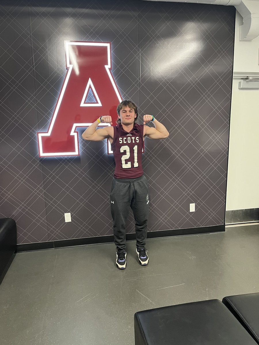 JoeDebski's tweet photo. I am very grateful to receive an offer to play at @AlmaScotsFB‼️ Thanks @AlmaCoachCole @CoachCouchAlma. @GRWCFootball https://t.co/CmUs7OsZ6L