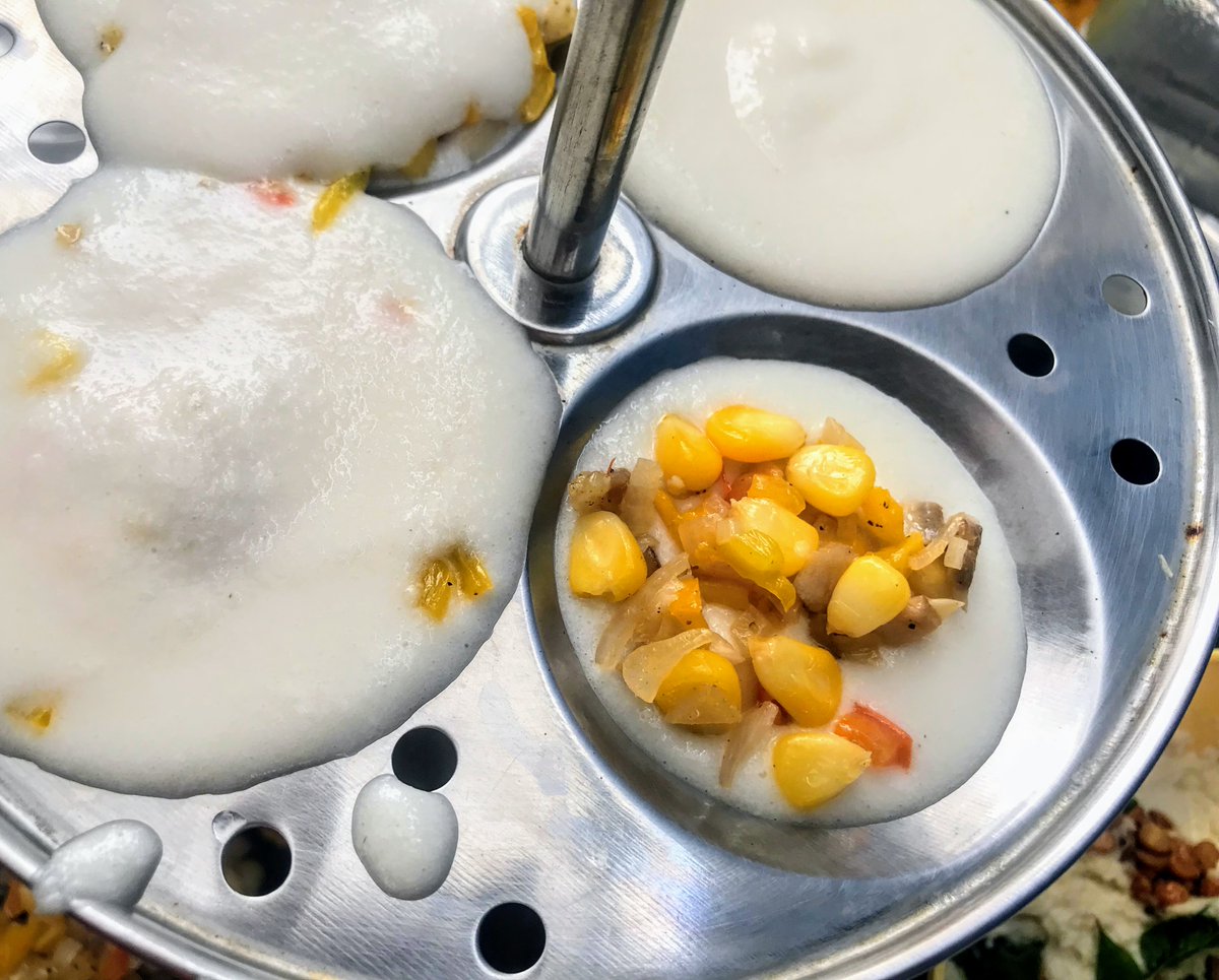 wordsmithkaur's tweet photo. Like an idli sandwich, Stuffed Idli Recipe | Sweet Corn/Mushroom is stuffed with sweet corn and mushroom, red and yellow peppers and a little garlic and onion.
https://t.co/WTAk8halPo
#idli #stuffedidli #Blogs #MondayMotivation #healthylifestyle https://t.co/cOlcXn1s3r