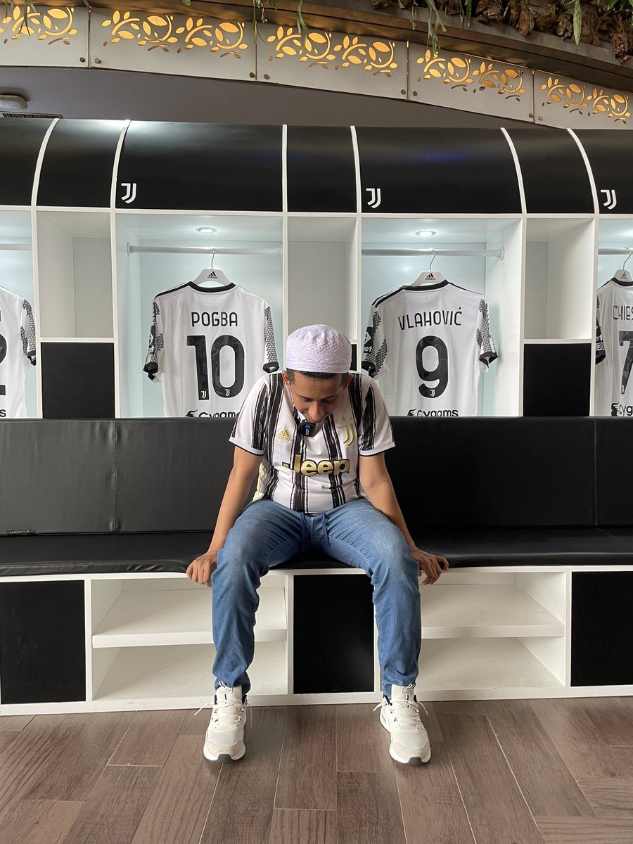 Husen_Jafar's tweet photo. Jadi Juventini itu berat. Biar kami saja. https://t.co/IJ9B1wk3JW