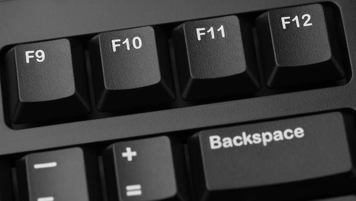 hackaday tweet media