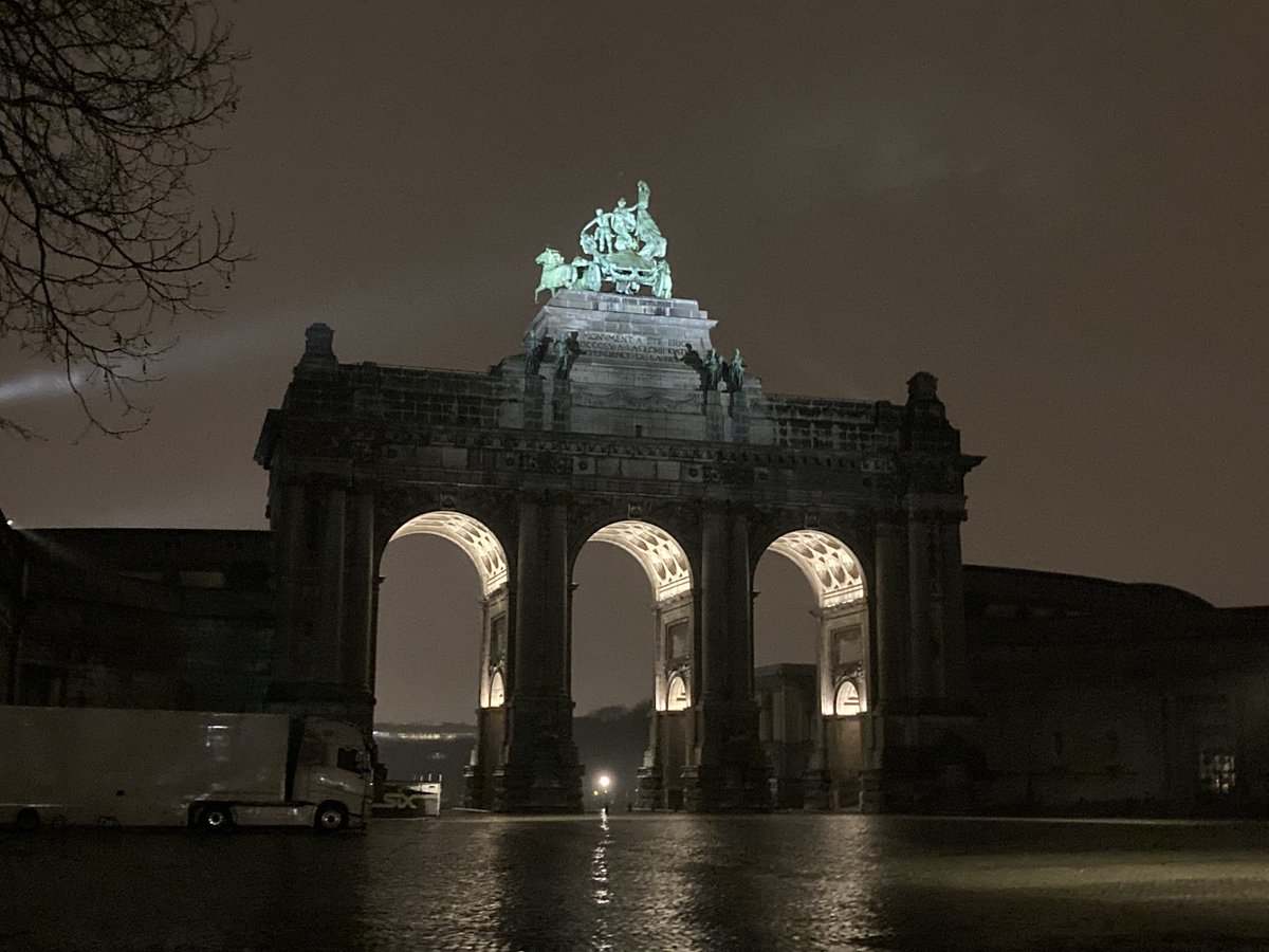 Maar eerst een rondje 🏃‍♂️ door Brussel. #miraclemorning