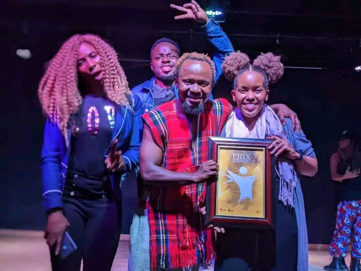IngoMagazine's tweet photo. Le prix de la Chorégraphie des Grand Lacs, a été remportée par le Burundi, lors d'un événement qui s'est tenu à Bukavu en #RDC, où deux jeunes artistes créateurs, Lyca Linca Mugisha &amp; Marc Mulindwa Rubuga, évoluant au sein du Carrefour #Burundi-ais "Ina Culture". 
#ingomag https://t.co/IeKjbXV4Bq