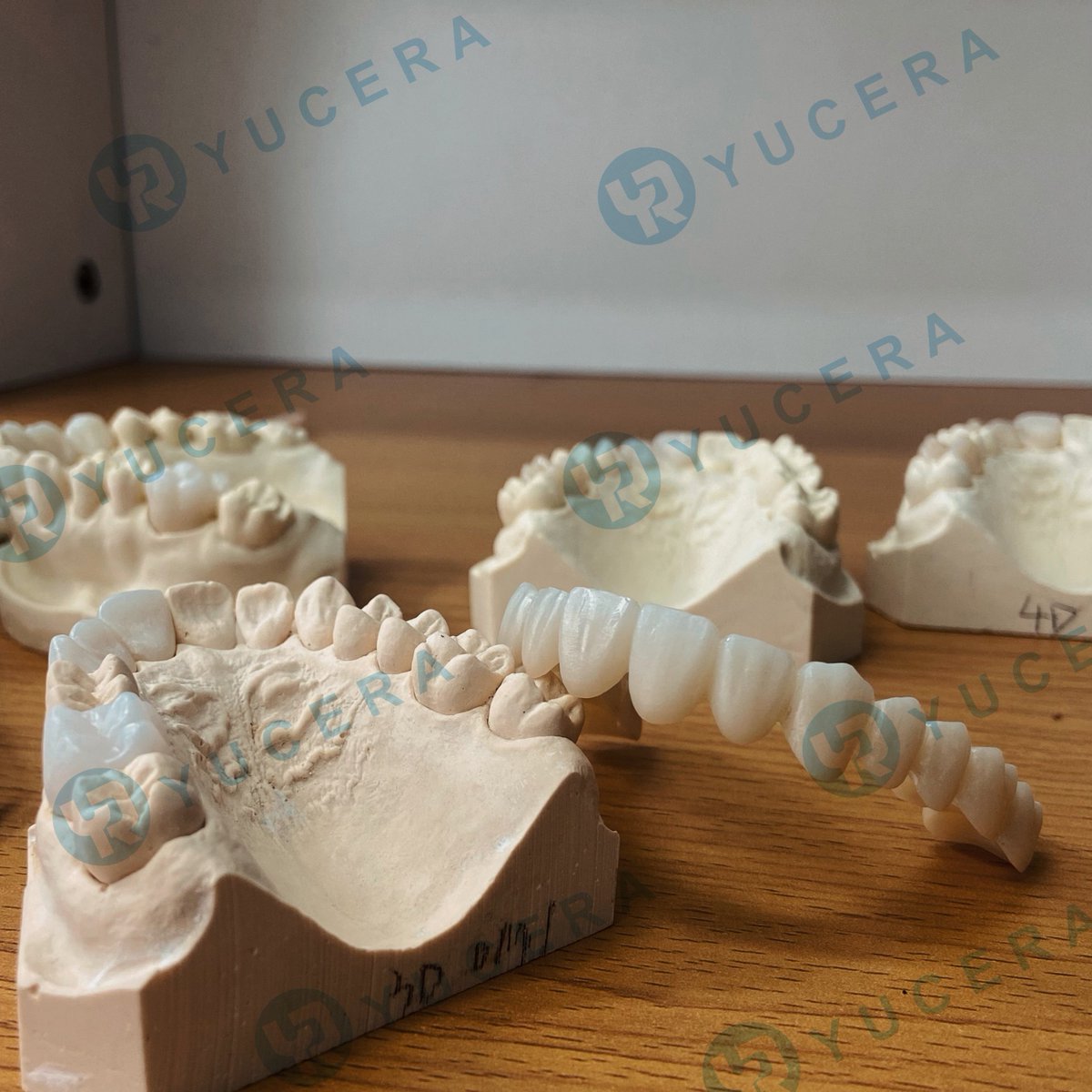Yuceradental's tweet photo. Half arch from #Yucera 4D Pro ML
#dentaltechnician #dentallab #dentalclinic #dental #dentalphotography #zirconiadental #zirconia #zirconiablock #zirconium #zirconiabridge #zirconiacrown #cadcam #cadcamdental #cadcamlab #dentallaboratory #3dplus #4Dpro #crown #veneer #bridge https://t.co/sKlwSLnhVM