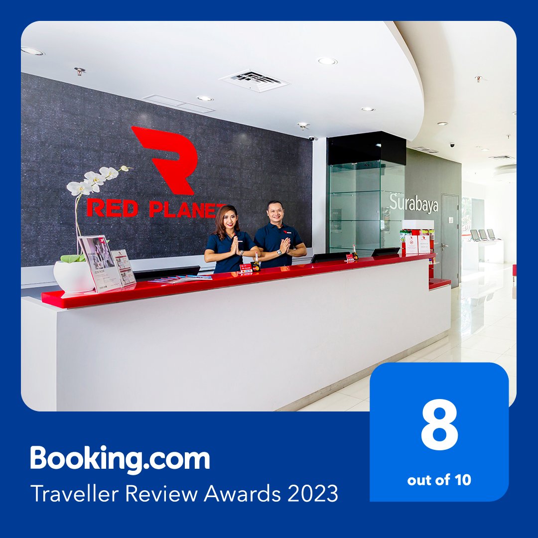 redplanetid's tweet photo. Terima kasih untuk https://t.co/DzYWyS1LdJ, sudah memberikan award kepada tiga hotel kami. 😎 Red Planet Bekasi, Red Planet Palembang dan Red Planet Surabaya

#redplanethotels #redplanetindonesia #bookingcom #besthotelever https://t.co/H793AS6had
