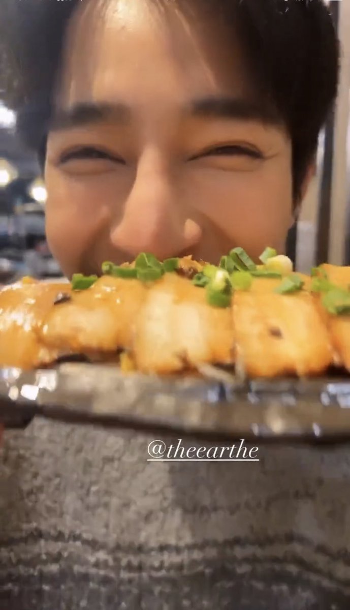 the owner of this video is mixxiwhipped everyday 🥹

#EarthMix #เอิร์ทมิกซ์ #EarthPirapat #mixxiw