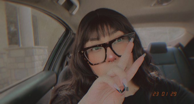 ✌🏼 ('&omega;') https://t.co/MUsaib9uCR<a href="/tag/shuzukumurasaki"class="tags"><span>#shuzukumurasaki</span></a>
