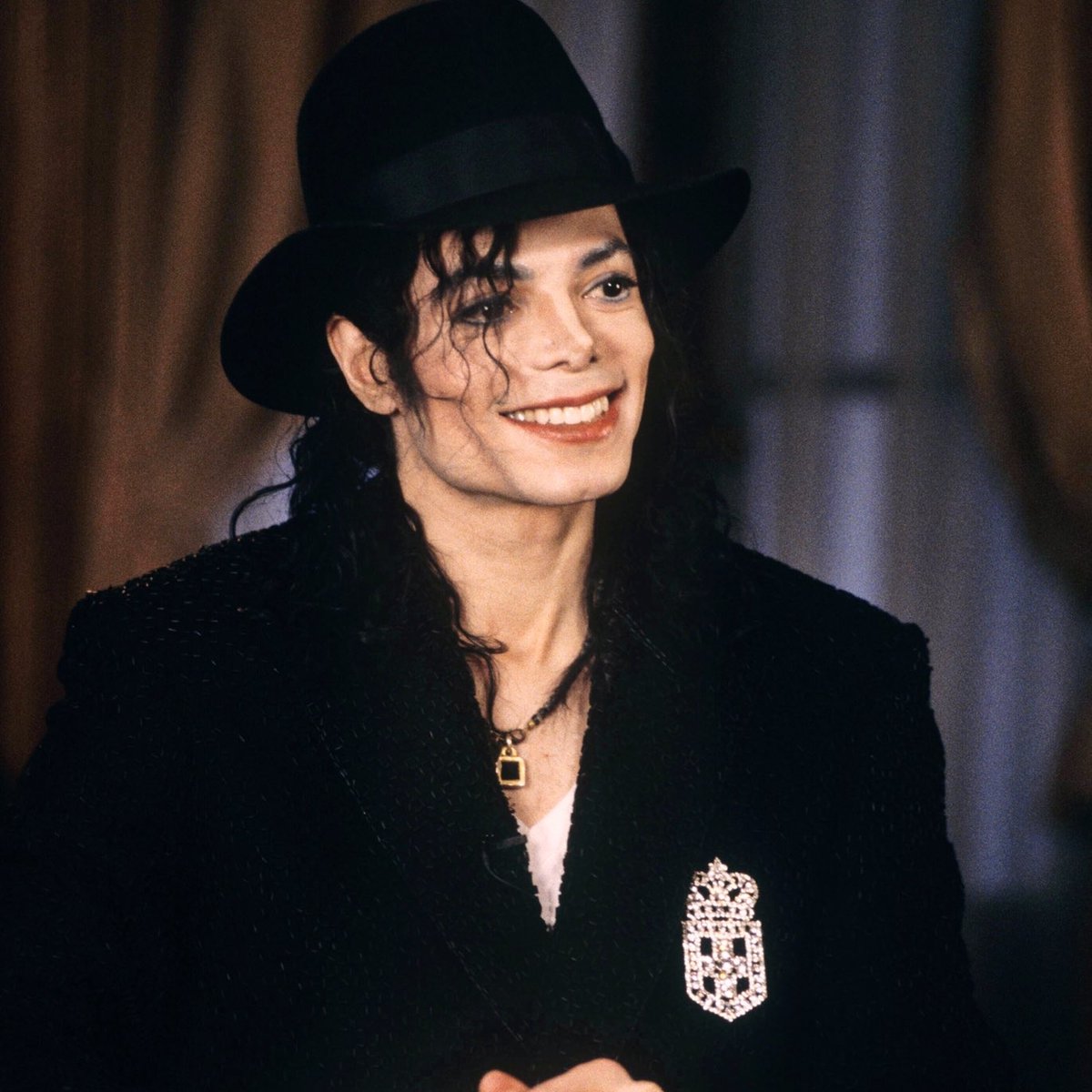 sasha VA A VER A ZAYN tweet media