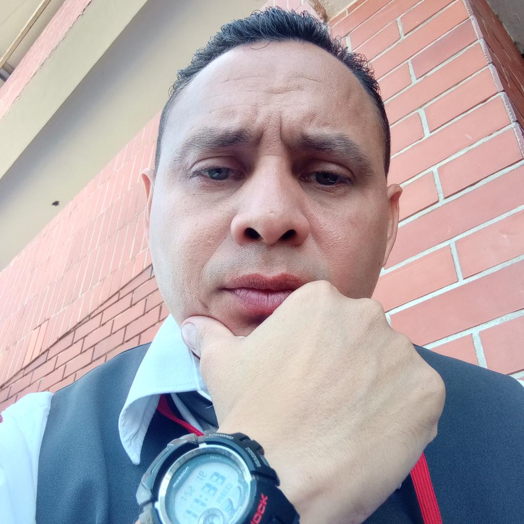 carlosec81's tweet photo. #NuevaFotoDePerfil https://t.co/46stqlq71r