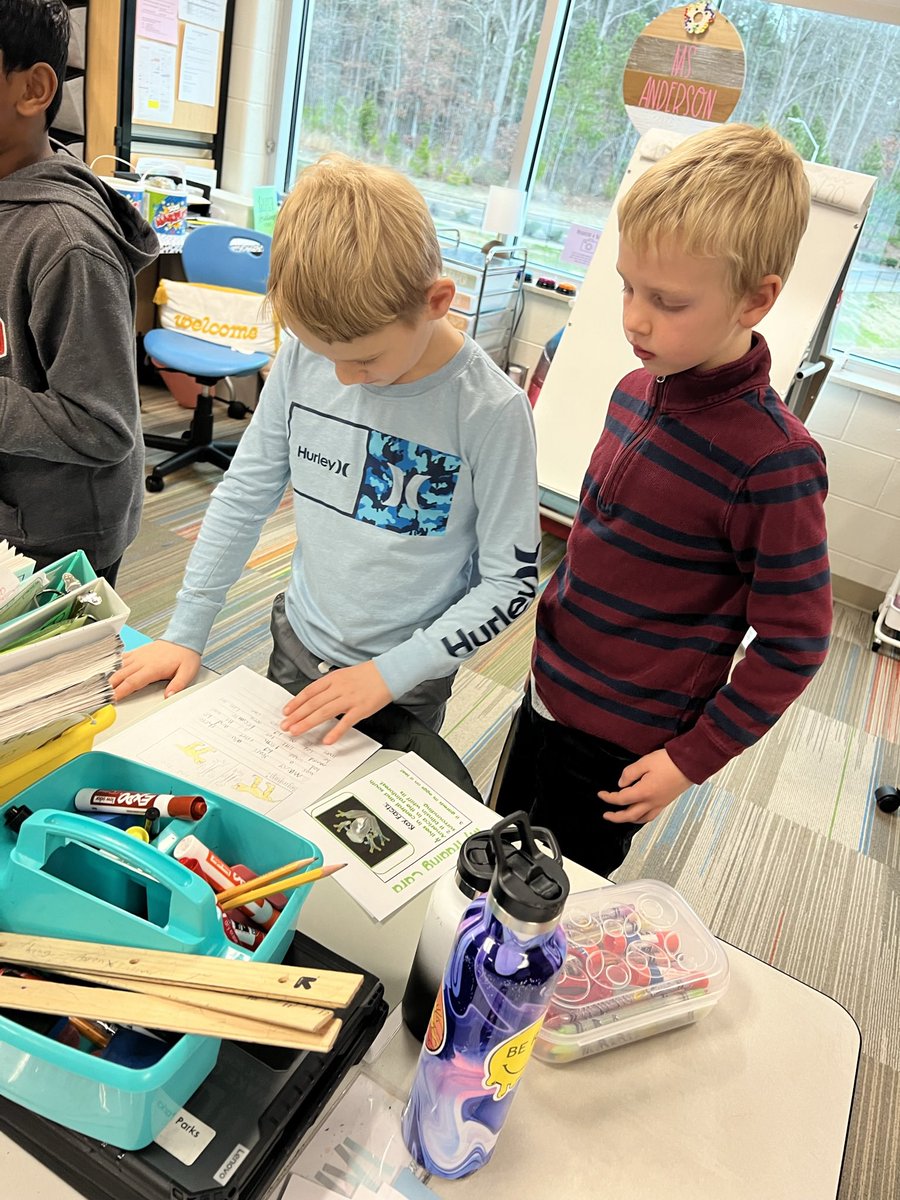 Last week we were so excited to welcome <a href="/MLedek/">Ms. Ledek</a> class into our classroom to view our Freaky Frog books from our end of unit performance task <a href="/ELeducation/">EL Education</a>! The kids worked so hard on each individual writing piece and compiling it into an eye-catching book for others to enjoy💜