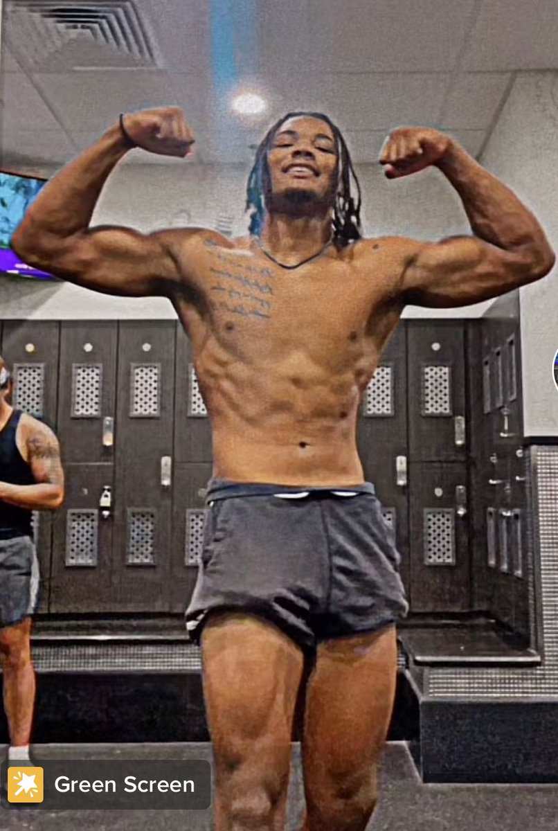 Cøach Jeremy Møødy🏈 tweet media