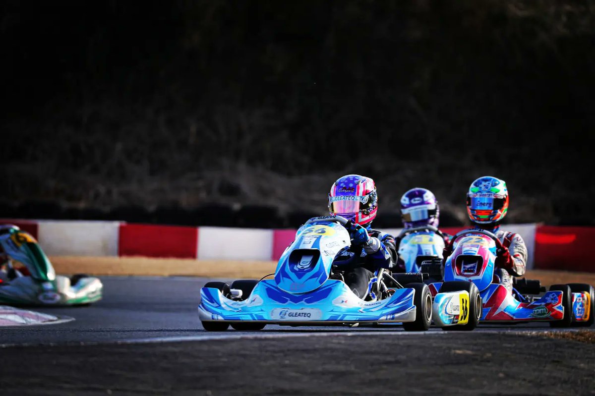 gleateqms_twi's tweet photo. 【🏆🏆🏆🏆🏆】
.
🥇 鈴木斗輝哉 (#GLEATEQKART)
🥈 角陽向 (#GLEATEQKART)
激戦のSSクラスを1-2フィニッシュで制しました‼️🏆 タイムトライアル、予選、決勝、全てのヒートで圧倒的な速さを見ることができました👍
いやぁ...最高です‼️‼️😭
.
.
#グリーテックカート
#ゴーカート
@NewTokyoCircuit https://t.co/Dz0x9I5OyB