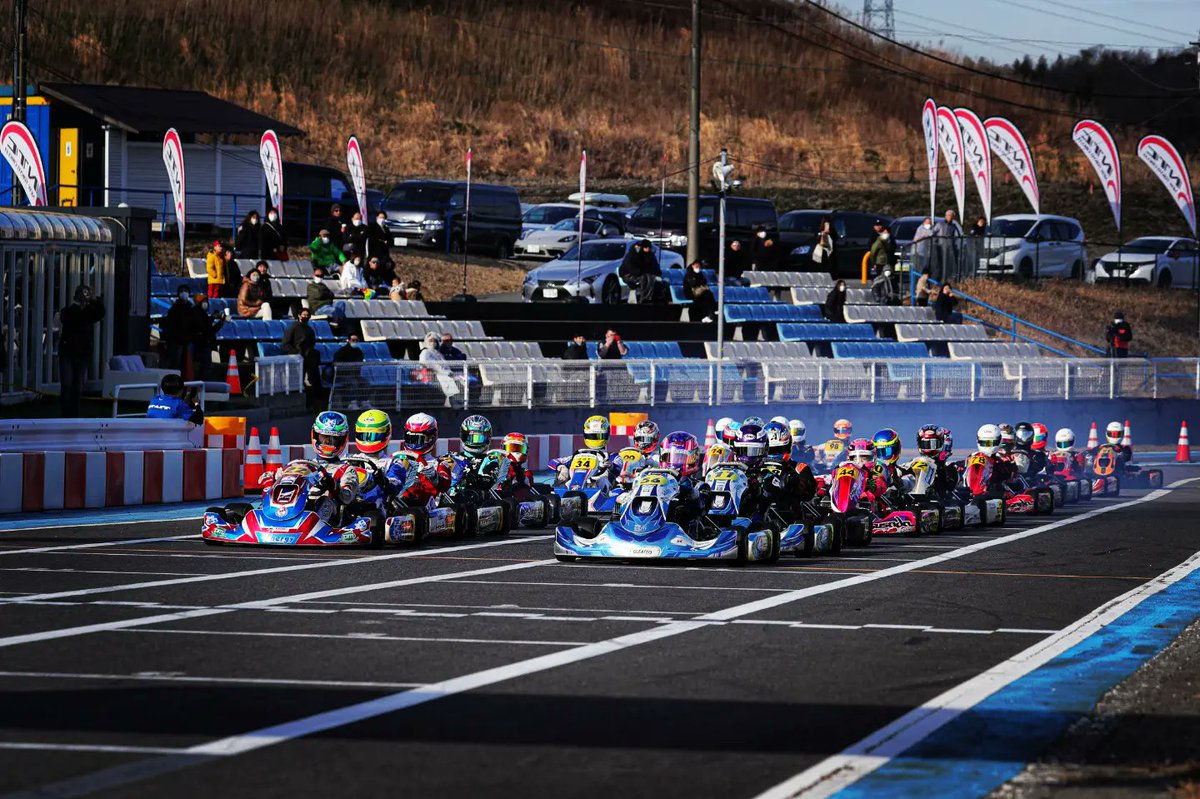 gleateqms_twi's tweet photo. 【🏆🏆🏆🏆🏆】
.
🥇 鈴木斗輝哉 (#GLEATEQKART)
🥈 角陽向 (#GLEATEQKART)
激戦のSSクラスを1-2フィニッシュで制しました‼️🏆 タイムトライアル、予選、決勝、全てのヒートで圧倒的な速さを見ることができました👍
いやぁ...最高です‼️‼️😭
.
.
#グリーテックカート
#ゴーカート
@NewTokyoCircuit https://t.co/Dz0x9I5OyB