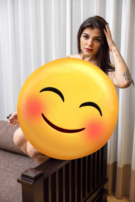 Fotito de domingo 😳  👀 https://t.co/9Wa5njIU1v 🫣 https://t.co/MNU37Q7OLf