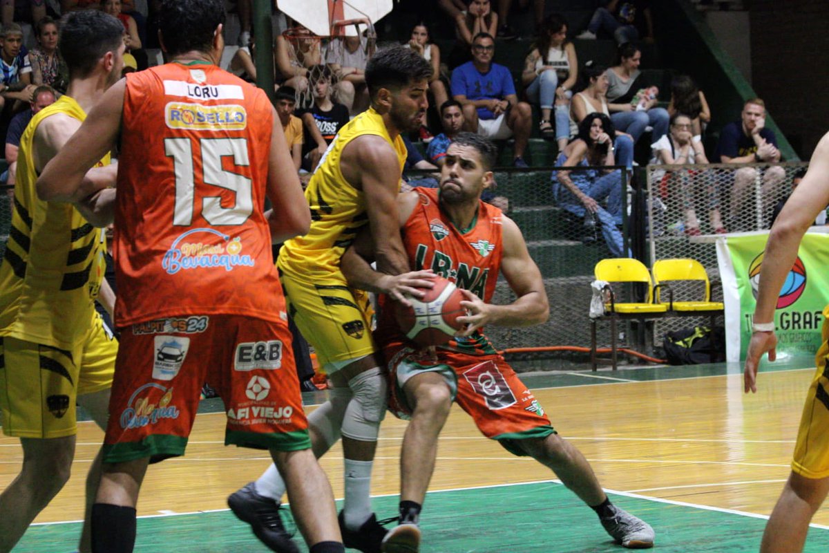 LBNAbasket's tweet photo. #PrimeraFecha #LigaFederal

Final del partido 

#LBNABasket 54  #TalleresdeTafíViejo 62

A no decaer!! 

#SomosLBNABasket
#LigaFederal 
#VamosFusión 💪 https://t.co/UO7SeXfgzU