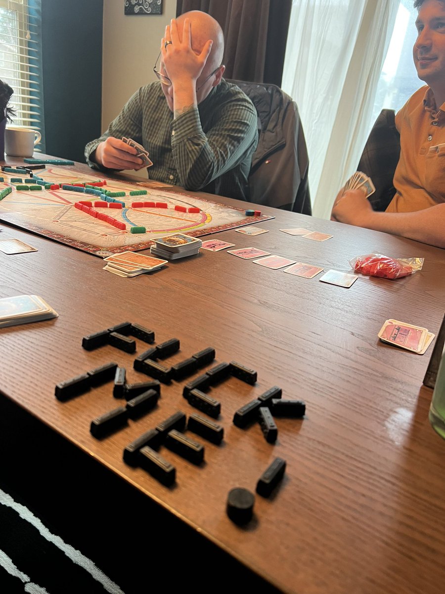 Roomies For Life Bot 🛸 tweet media