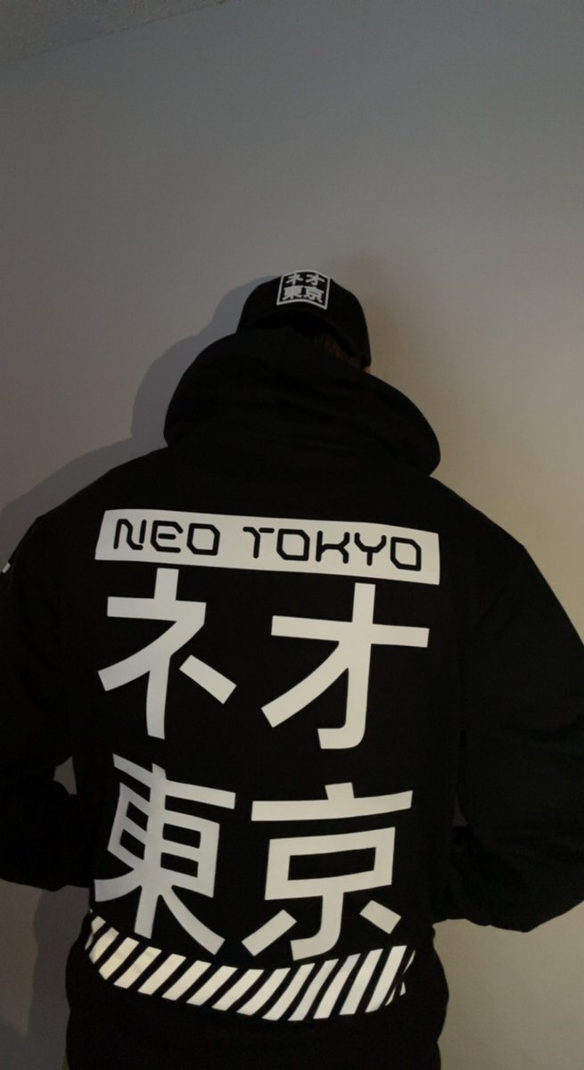 JakGrills's tweet image. Fantastic Experience purchasing  @Jawsher98 @NeoTokyoCode Community Physical x Digital Hoodie!! 
Premium quality product, QUICK shipping and custom packaging! This 😈 is #INTERLINKED #NeoTokyo #NT
