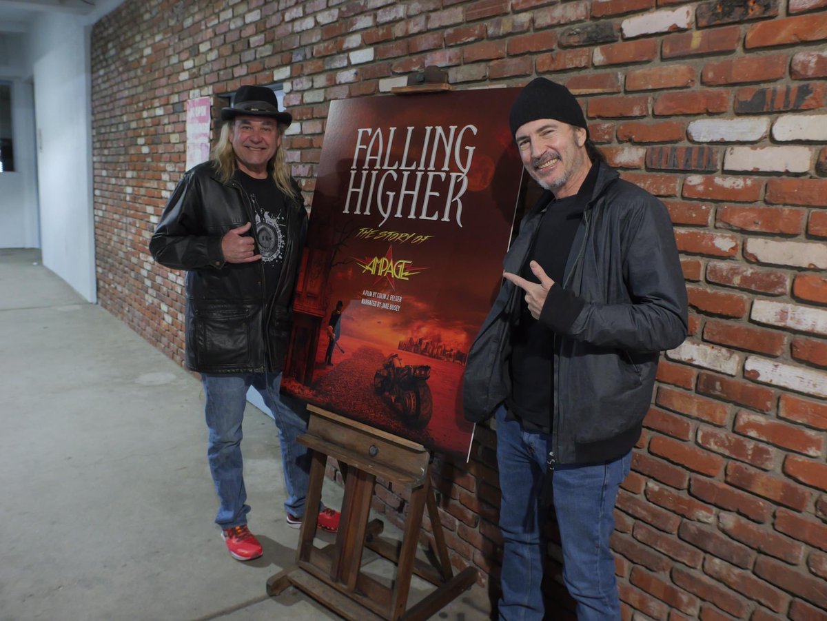 AmpageMarkMason's tweet photo. Thank you EVERYONE who came to our documentary film release party Friday night in L.A.!!! 
Wow, What a great crowd! here are just some of the 5000 pictures taken that night! Thank you all for watching our film and the standing ovation led by Jake Busey https://t.co/Ujy4tnHEOe