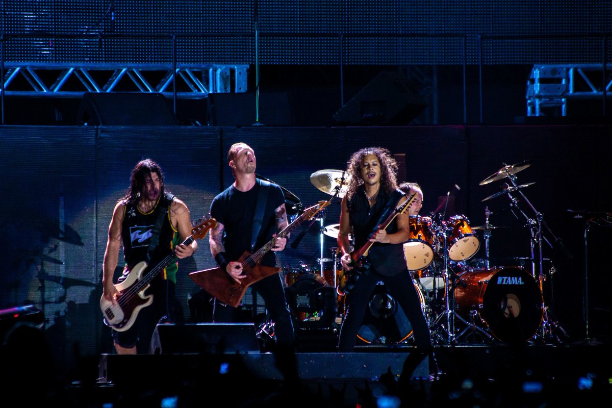 MetSince1981's tweet photo. #UnDíaComoHoy…
#OnThisDay…
📸 @Metallica: Séptima fecha World Magnetic Tour Sudamérica - Estadio Morumbi de São Paulo, Brasil 🇧🇷, 30 de Enero 2010 (Fotos Oficiales).
#Metallica #WorldMagnetic #WorldMagneticTourBrasil #WorldMagneticTour #METALLICASince1981 https://t.co/XImDgiM0UI
