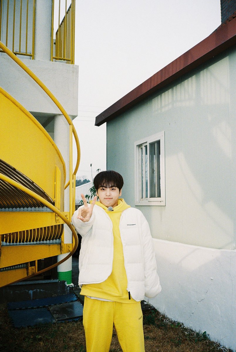 ︎Hyeongjun. tweet media