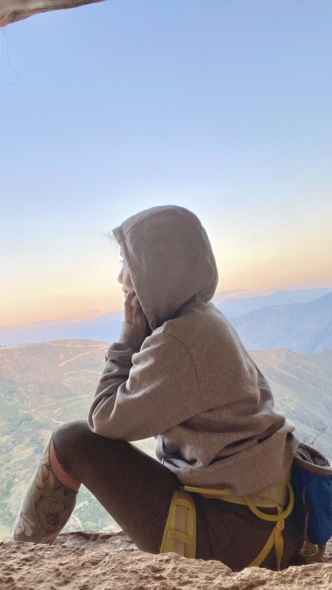 kathenoriegag's tweet photo. Mi desconexión de fin de semana ⛰️🧗🏽‍♀️
#climbing #santander #mesadelossantos https://t.co/jcHzxaYBDp