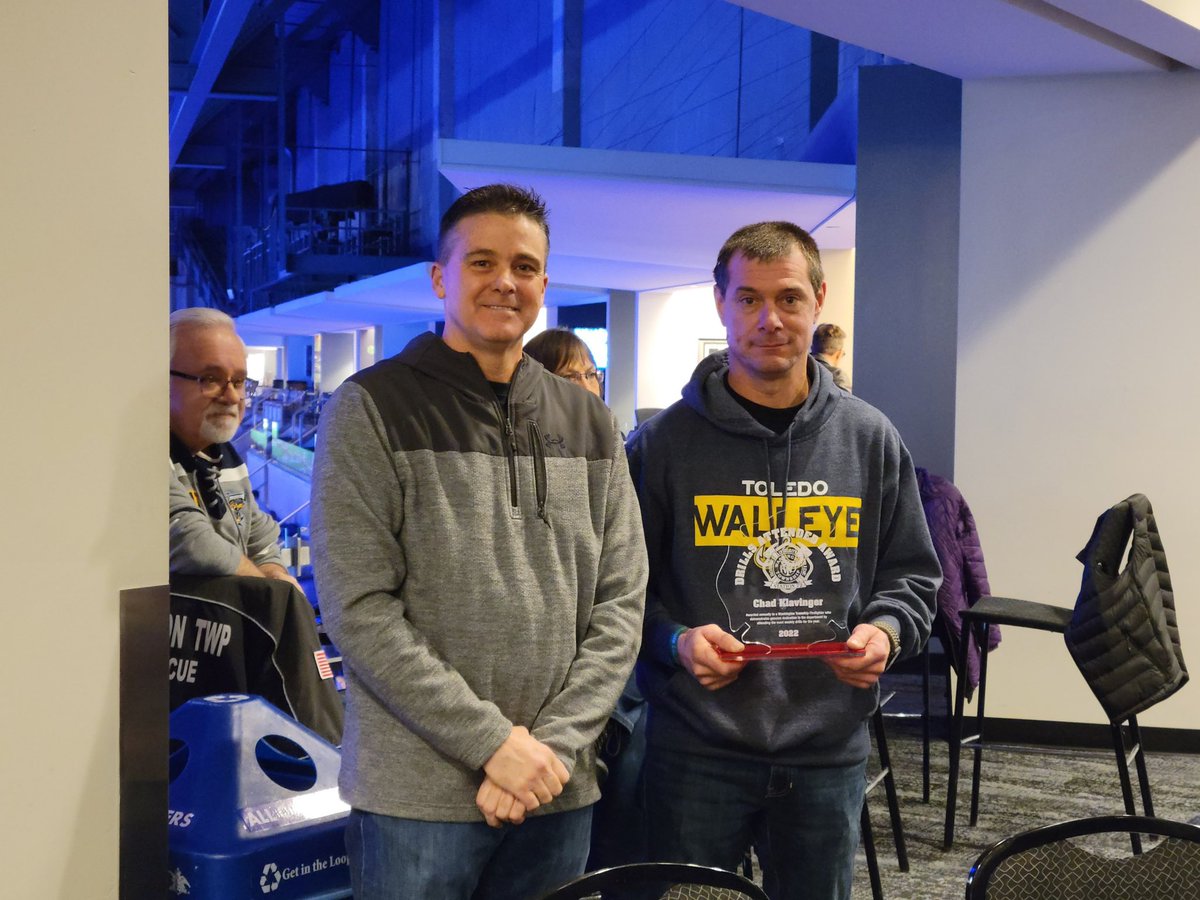 ronkay8668's tweet photo. Enjoyed the opportunity to celebrate a successful 2022 with the WTFD at our annual Family Appreciation Night. Congrats to our year end award winners: Jody Gruesbeck, Chad Klavinger and 2022 WTFD Firefighter of the Year Captain Jacob Cook. https://t.co/u9h0D4Ku4Y