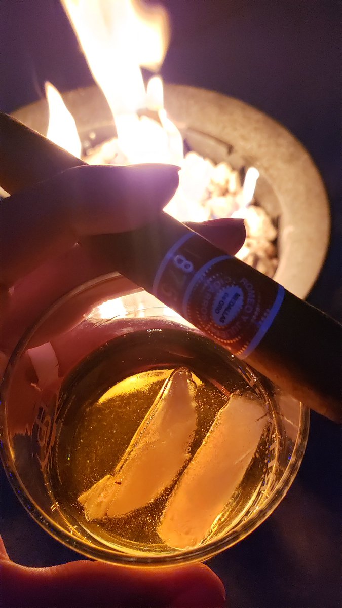 DaltonSignature's tweet photo. I am still smoking this damn cigar! Why? We have been humble through so many yrs! We are proud &amp; determined! So damn proud of this team! they fought through all adversity everything against us every step of the way. Cincinnati against the world! Next SZN is ours! #RuleTheJungle https://t.co/U5r8rlDrR1