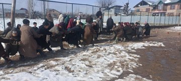 abdulazizbhat83's tweet photo. #IndianArmy organised "A day with Company Commander" at Higher Secondary School, Hardushoora, #Baramulla...!!!

#Kashmir #NayaKashmir 
#VeerTejaji #RakhiSawant #AusOpen 
#INDvENGFinalOnFanCode #लालचोक https://t.co/C1KydMYwTs